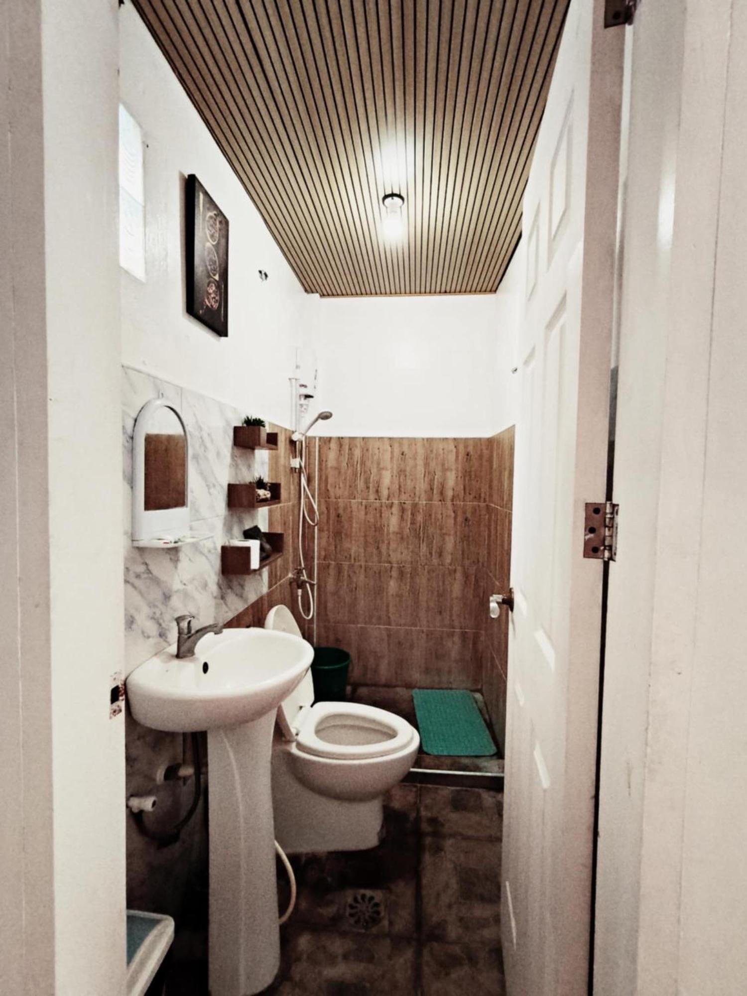 Gon Tourist Inn Panglao Exteriör bild